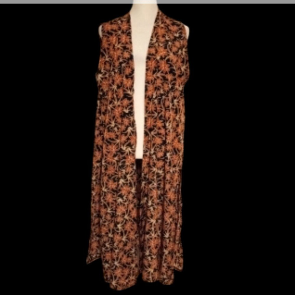 LuLaRoe  Sleeveless  Duster Vest
